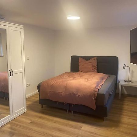 Klein Aber Oho! Neues Apartment In Stadt- Und Fuldanaehe 카셀 외부 사진